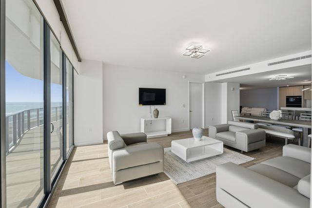 900 N Ocean Boulevard 802, Pompano Beach, FL 33062