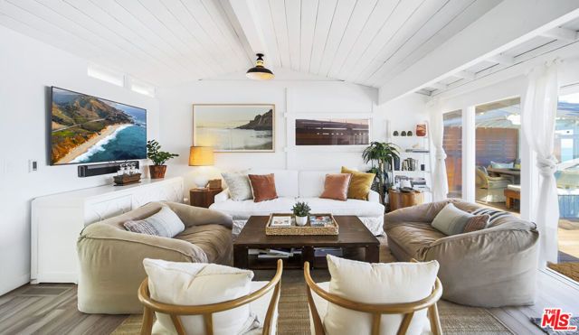 21030 Pacific Coast Highway, Malibu, CA 90265