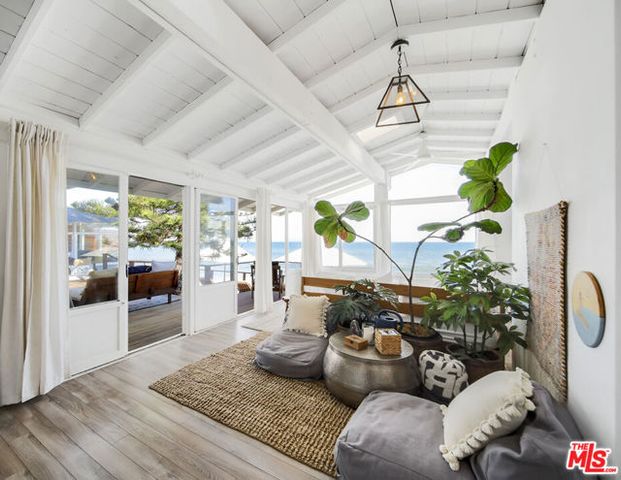 21030 Pacific Coast Highway, Malibu, CA 90265