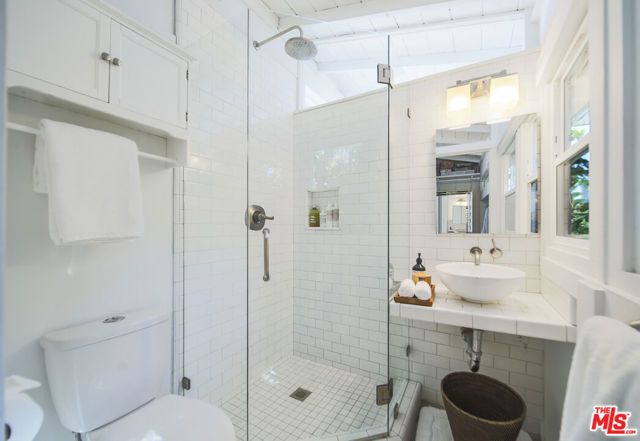 21030 Pacific Coast Highway, Malibu, CA 90265