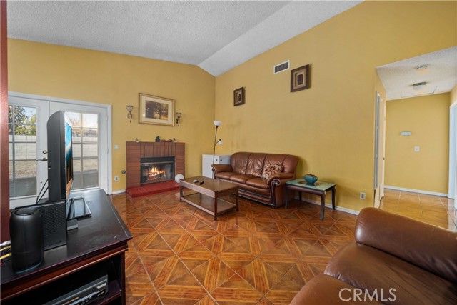 3639 Challenger Court, Palmdale, CA 93550