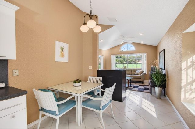 6143 Greenspointe Drive, Boynton Beach, FL 33437