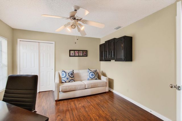 6143 Greenspointe Drive, Boynton Beach, FL 33437