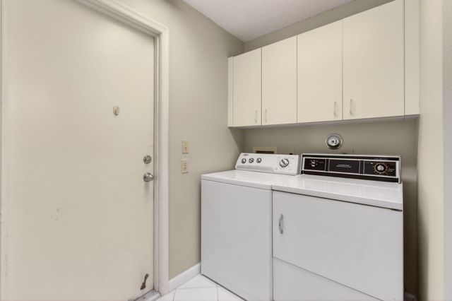 6143 Greenspointe Drive, Boynton Beach, FL 33437