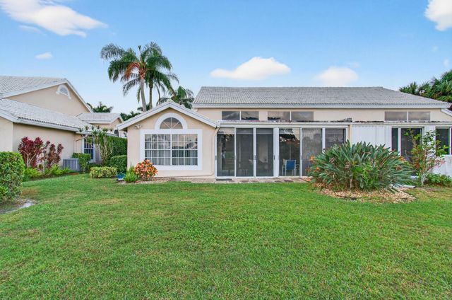 6143 Greenspointe Drive, Boynton Beach, FL 33437