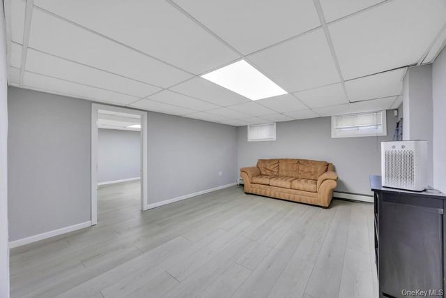 30 Andover Lane, Hicksville, NY 11801