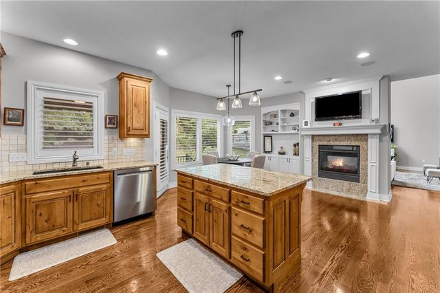 1606 Burning Tree Drive, Lawrence, KS 66047