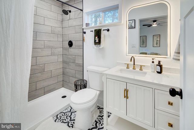 34017 PINEWOOD RD, Lewes, DE 19958