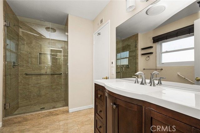 1343 E Fernrock, Carson, CA 90746