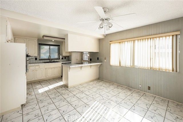 1343 E Fernrock, Carson, CA 90746