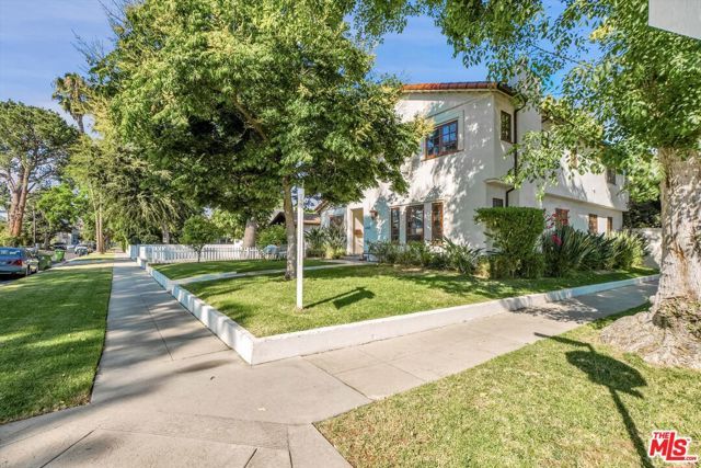 4300 Laurelgrove Avenue, Studio City (los Angeles), CA 91604