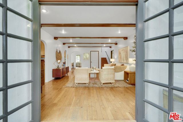 4300 Laurelgrove Avenue, Studio City (los Angeles), CA 91604