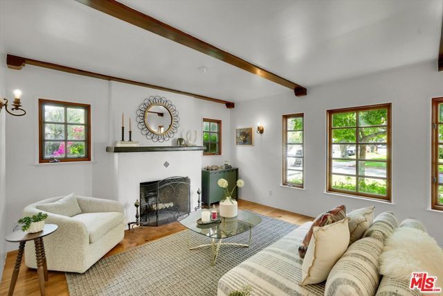 4300 Laurelgrove Avenue, Studio City (los Angeles), CA 91604