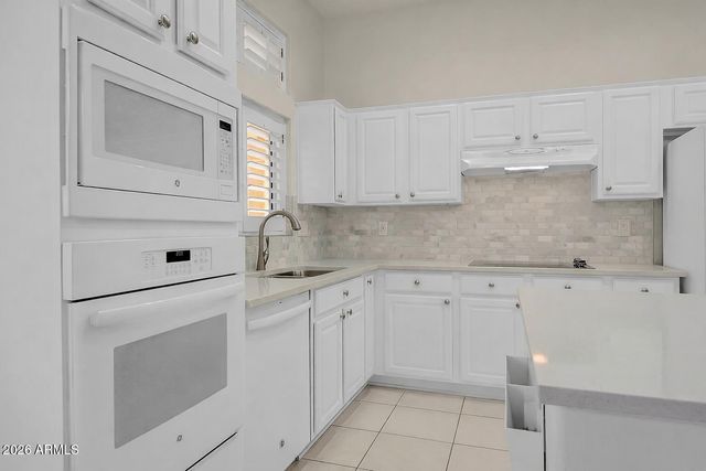 13729 W ROBERTSON Drive, Sun City West, AZ 85375