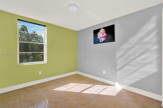 5665 W 20th Avenue 415, Hialeah, FL 33012