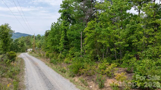 7042 Martin Lane, Morganton, NC 28655