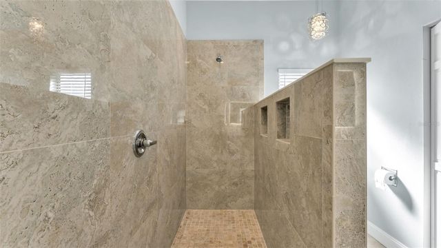 6064 CONDOR DRIVE, Lakeland, FL 33809