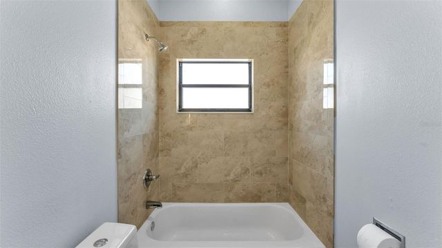 6064 CONDOR DRIVE, Lakeland, FL 33809