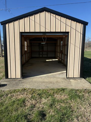 408 Birch St, Lafayette, TN 37083