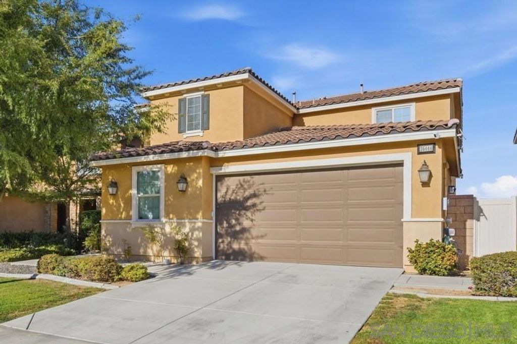 36444 Acanthus Ct, Lake Elsinore, CA 92532 — photo 2