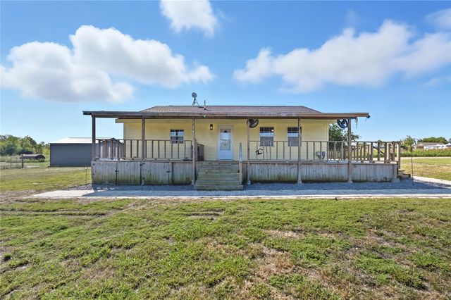 9833 Private Road 5377, Nevada, TX 75173