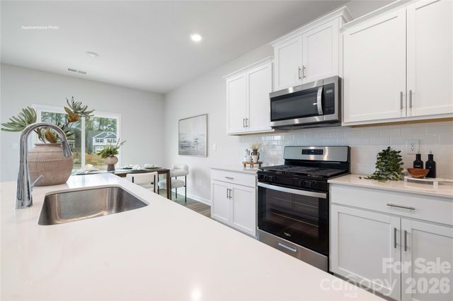 2027 Moorside Court, Lancaster, SC 29720