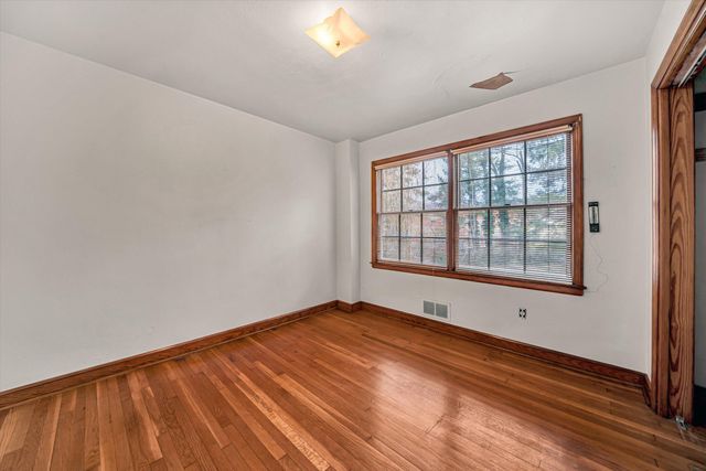 919 LOGAN ST, Salem, VA 24153