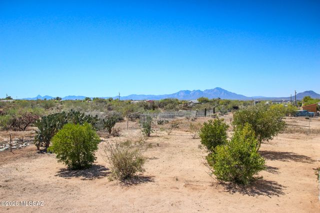 14303 W Rolina Lane, Tucson, AZ 85736