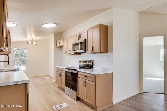 14303 W Rolina Lane, Tucson, AZ 85736