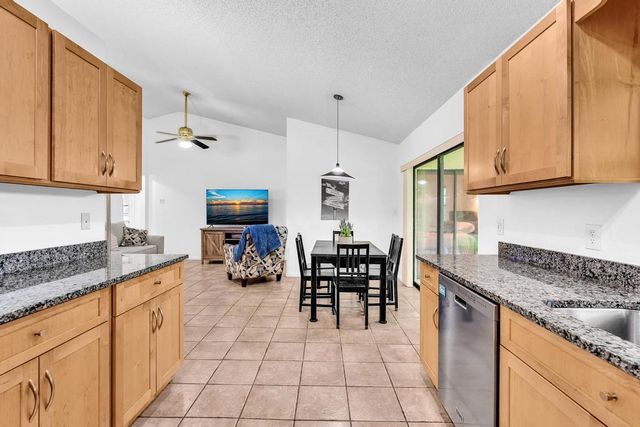 425 Shadow Wood Lane, Coral Springs, FL 33071