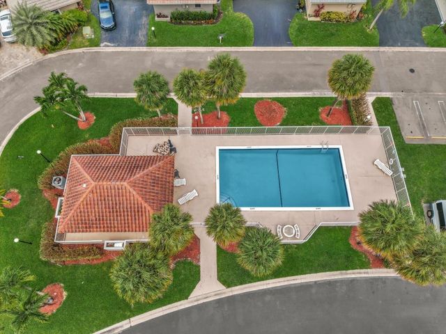 425 Shadow Wood Lane, Coral Springs, FL 33071