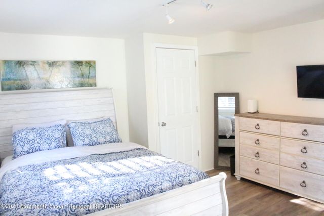 23 Layton Avenue, Pine Beach, NJ 08741