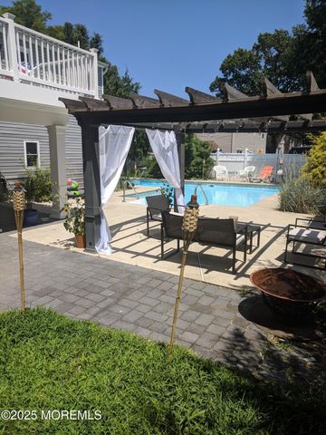 23 Layton Avenue, Pine Beach, NJ 08741