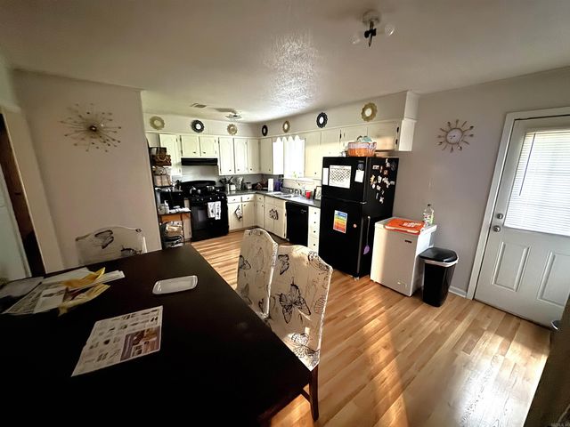1009 Towering Oaks Dr, Jacksonville, AR 72076