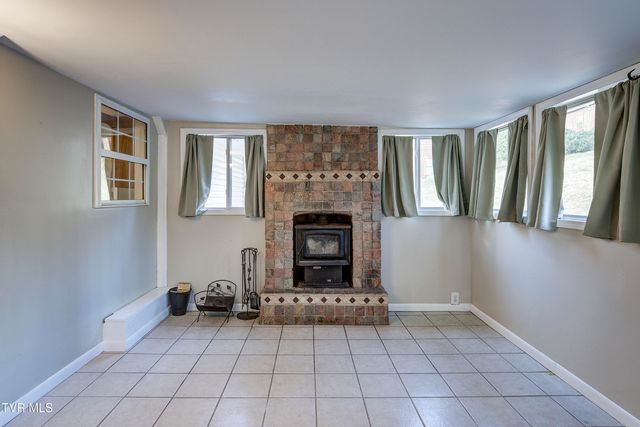 168 Sycamore Drive, Jonesborough, TN 37659