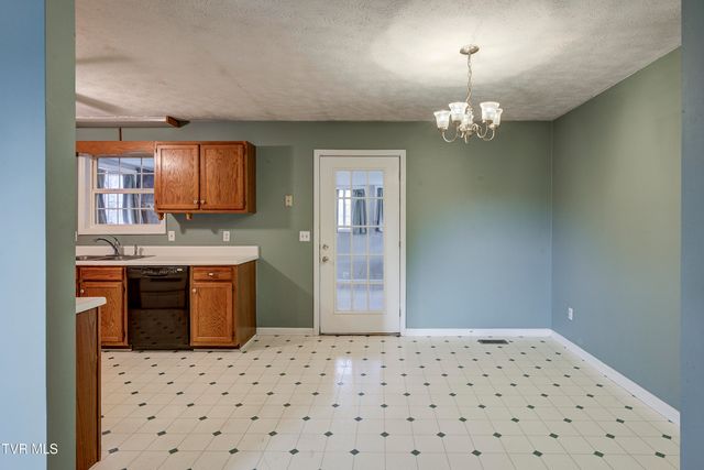 168 Sycamore Drive, Jonesborough, TN 37659