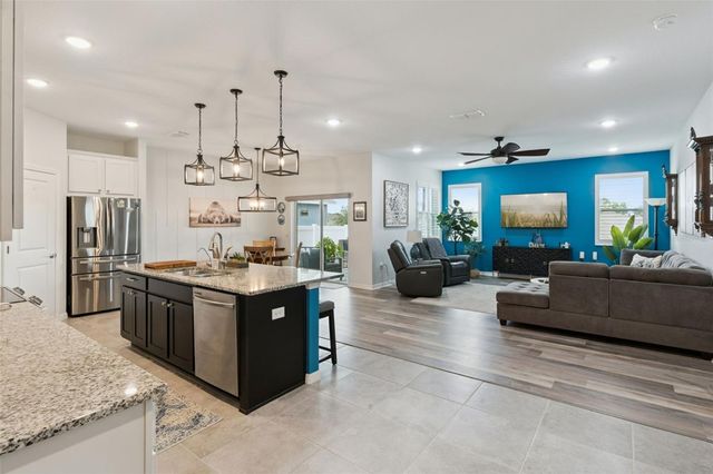1178 STRATTON AVENUE, Groveland, FL 34736