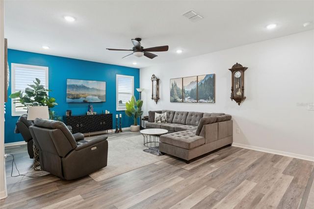 1178 STRATTON AVENUE, Groveland, FL 34736