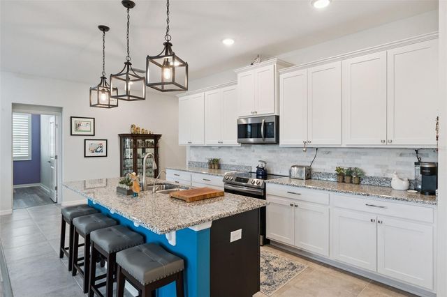 1178 STRATTON AVENUE, Groveland, FL 34736