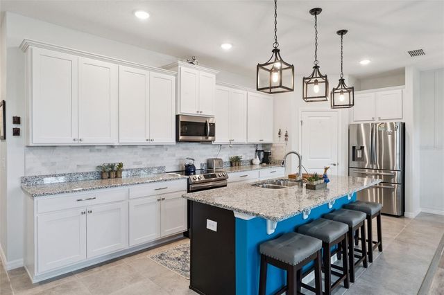1178 STRATTON AVENUE, Groveland, FL 34736