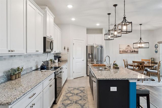 1178 STRATTON AVENUE, Groveland, FL 34736