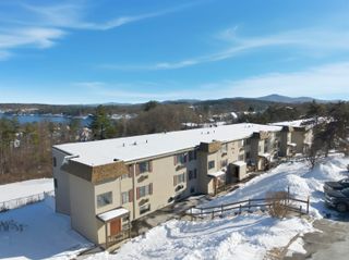 75 Treetop Cir # 21, Laconia, NH 03246