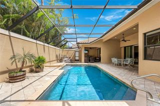 1221 Briarwood CT, Naples, FL 34104