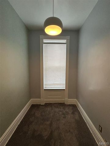 2643 Wyoming Street, St Louis, MO 63118