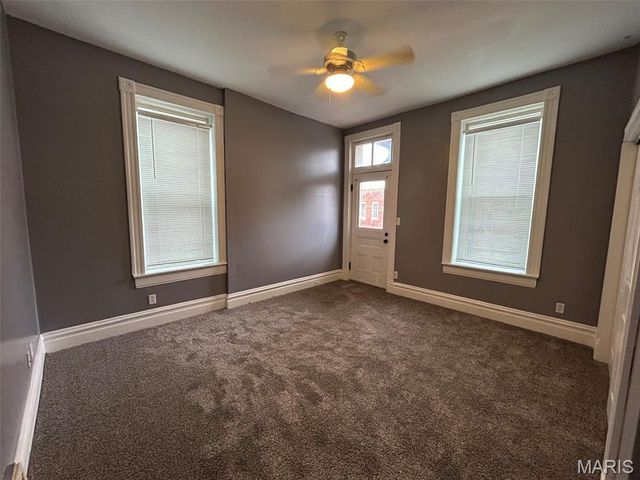 2643 Wyoming Street, St Louis, MO 63118