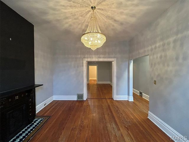 2643 Wyoming Street, St Louis, MO 63118