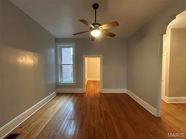 2643 Wyoming Street, St Louis, MO 63118