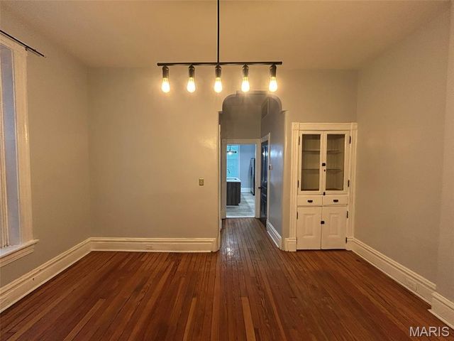 2643 Wyoming Street, St Louis, MO 63118