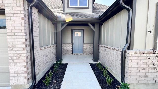 10857 BLACK ONYX Drive, Fort Worth, TX 76036