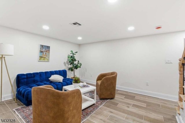 474 Meisel Ave, Springfield Twp., NJ 07081